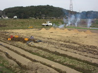 �Ȥޤ�ʤ����Τ�򷡤� 